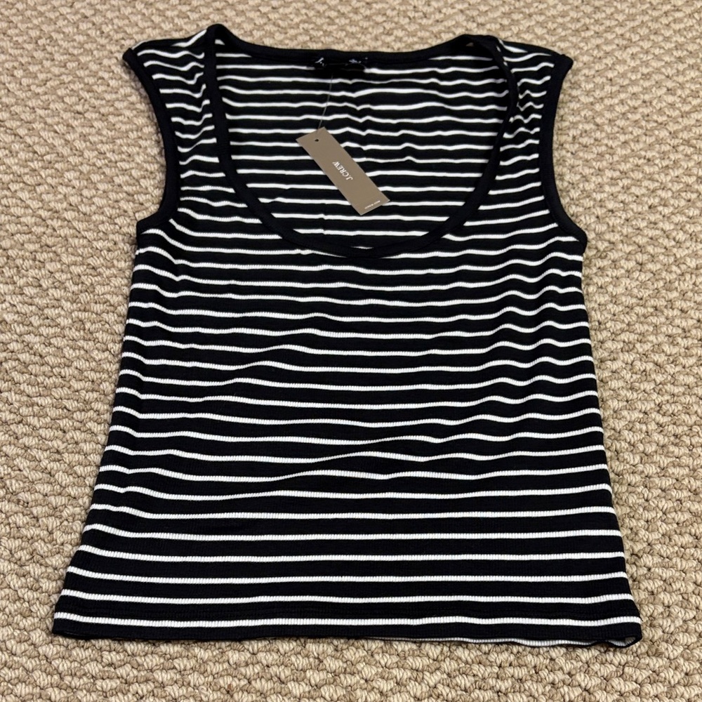 New with tags cap sleeve ribbed tank
